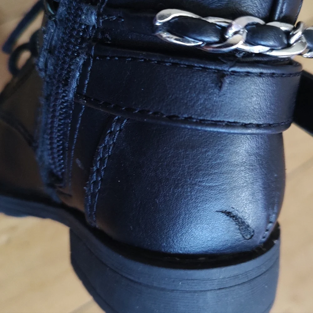 Wonder Nation Stylish Toddler Girls Black Combat Boots Chain Buckle Ankle Wrap